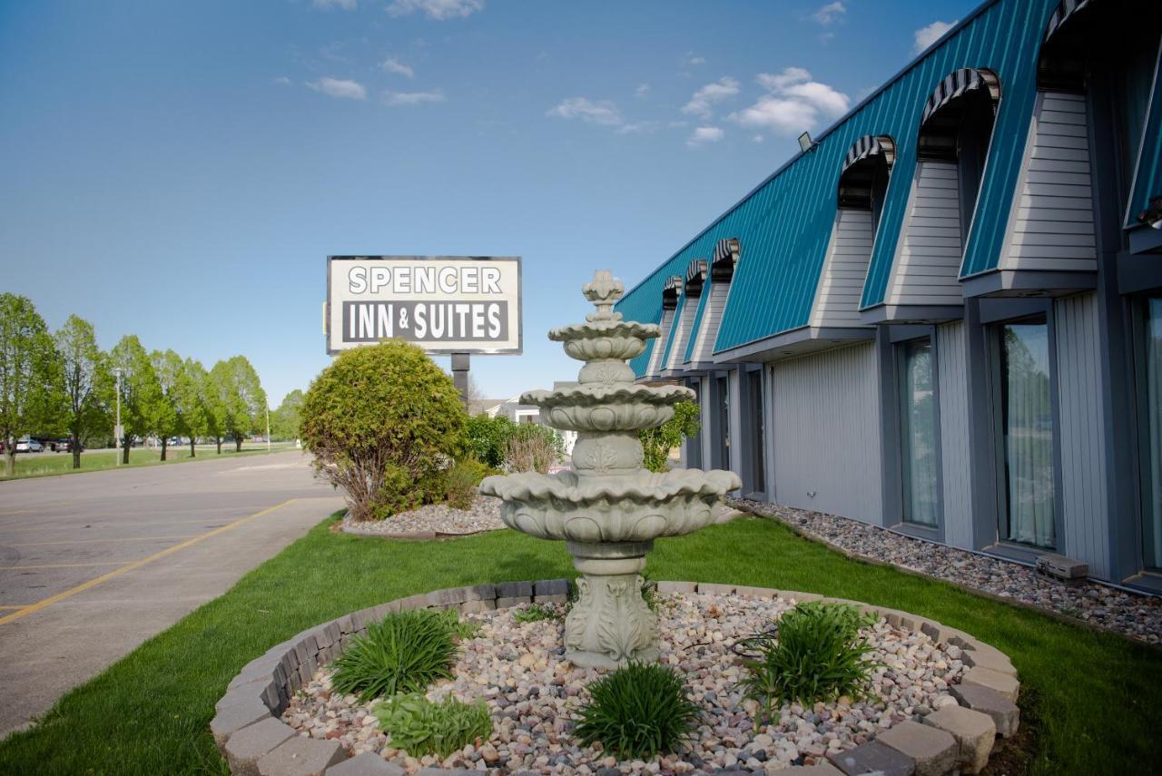 Spencer Inn & Suites Exterior photo